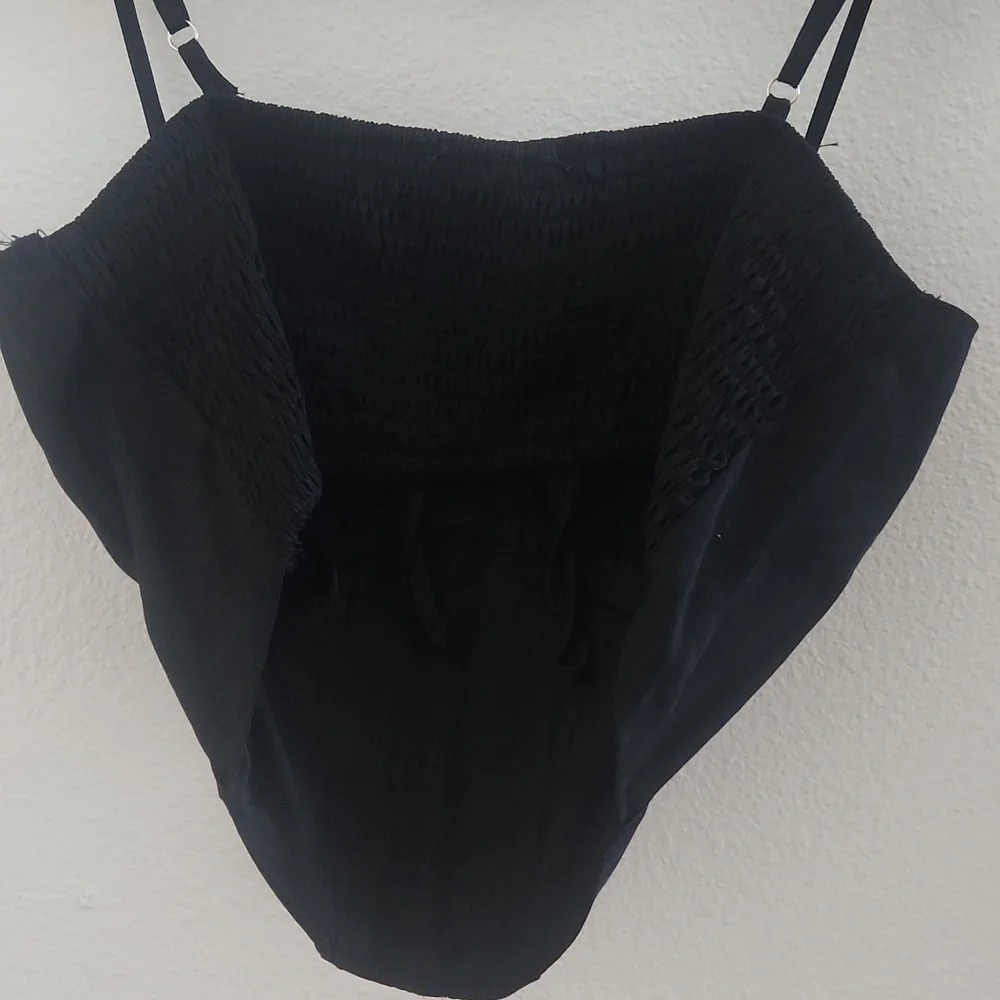 Camellia Black Cropped Corset Top - Picture 3 of 6